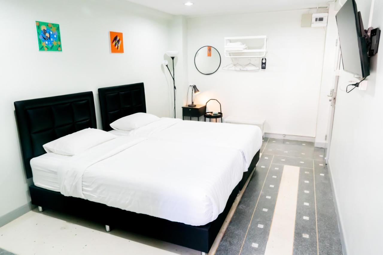 Suksomboon Residence Бангкок Экстерьер фото