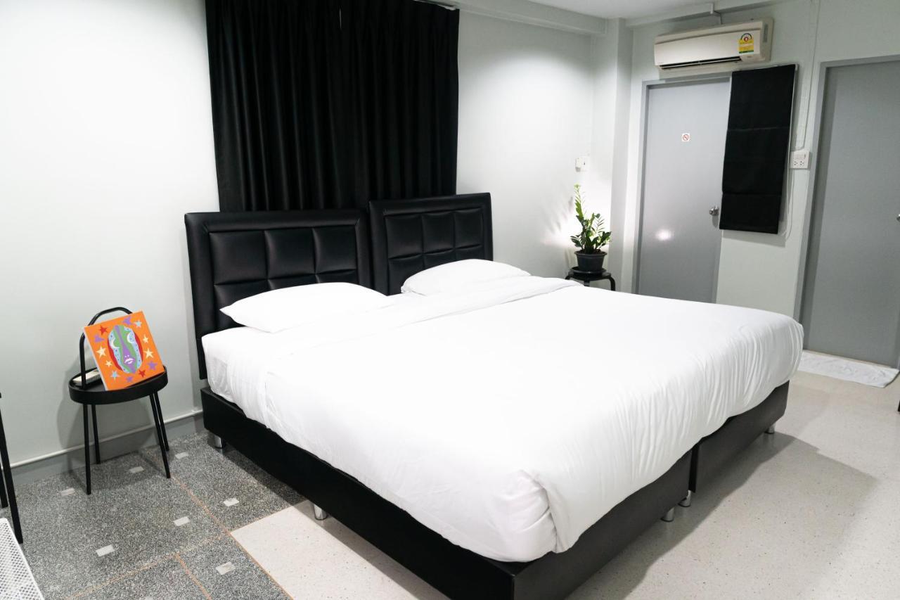 Suksomboon Residence Бангкок Экстерьер фото