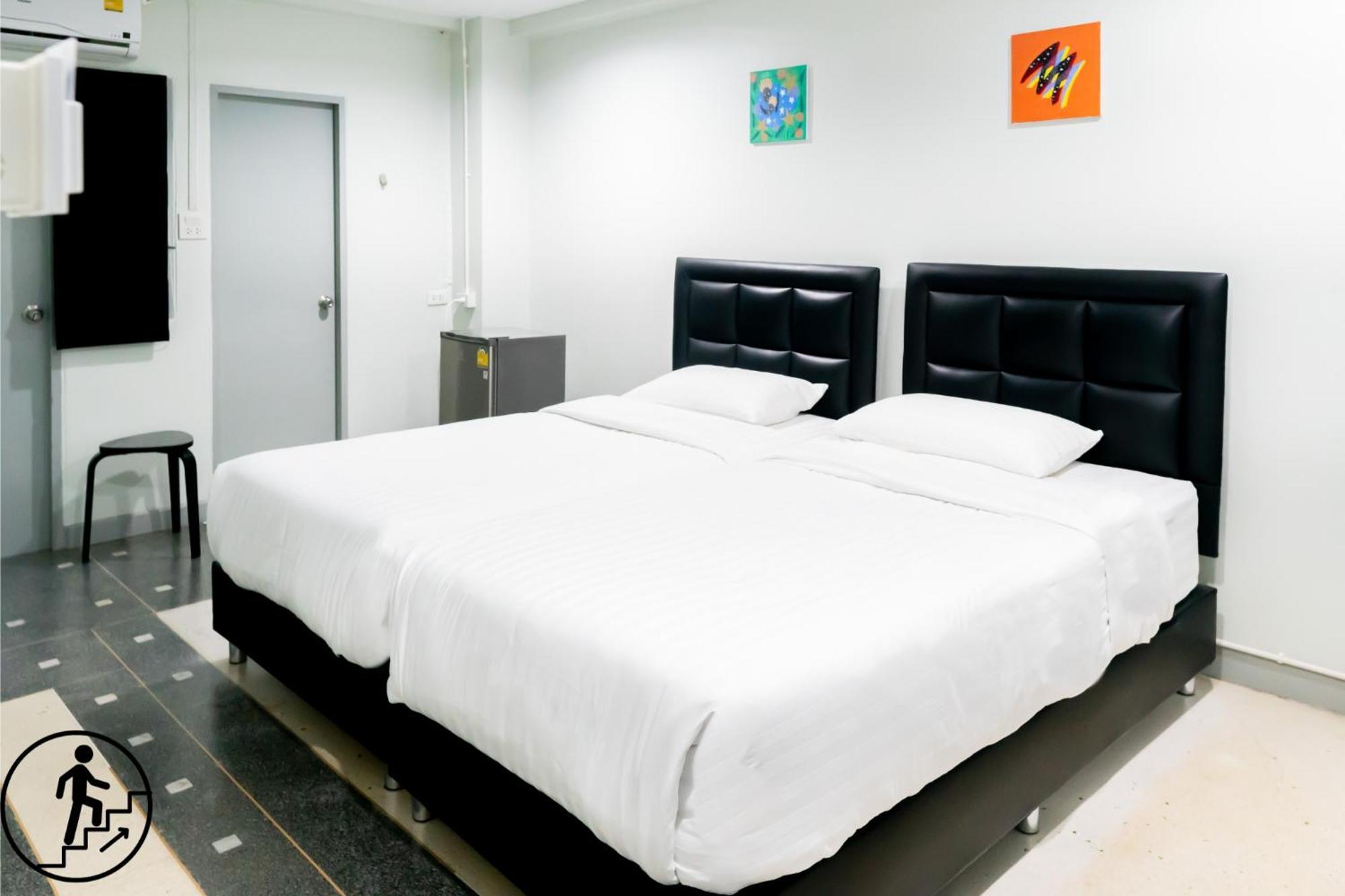 Suksomboon Residence Бангкок Экстерьер фото