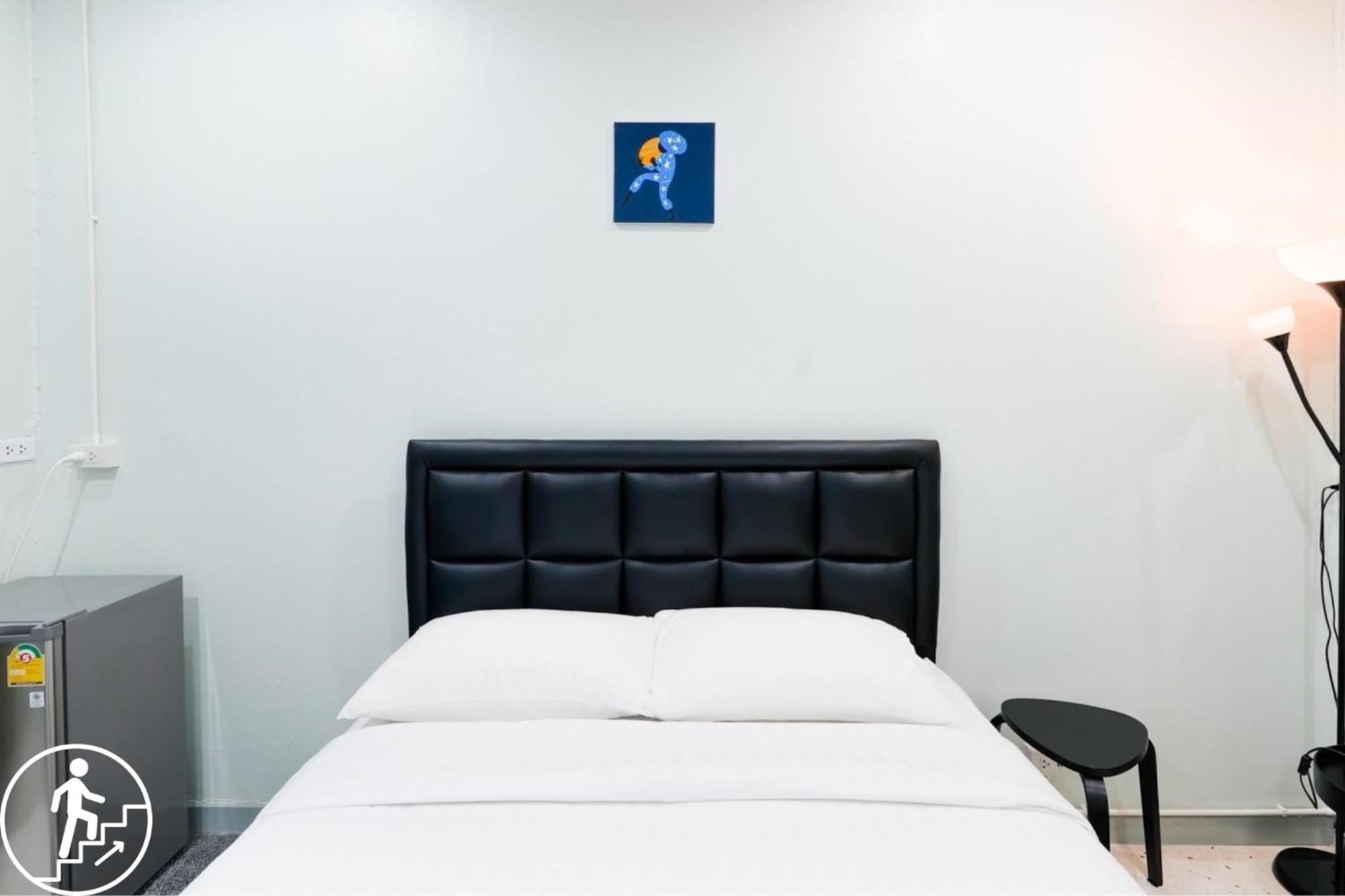 Suksomboon Residence Бангкок Экстерьер фото